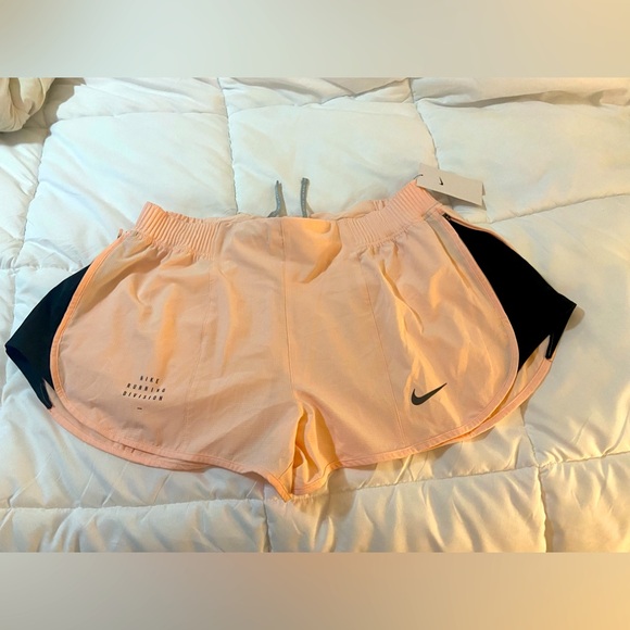 NWT…..NIKE DIVISION RUNNING SHORTS‼️ - Picture 1 of 5